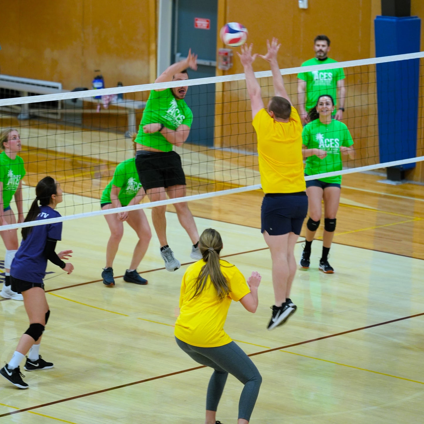 2025 **NEW** (Cedar Park) Tuesday Co-Ed Indoor 6's Volleyball Winter League - Starts Jan 7th