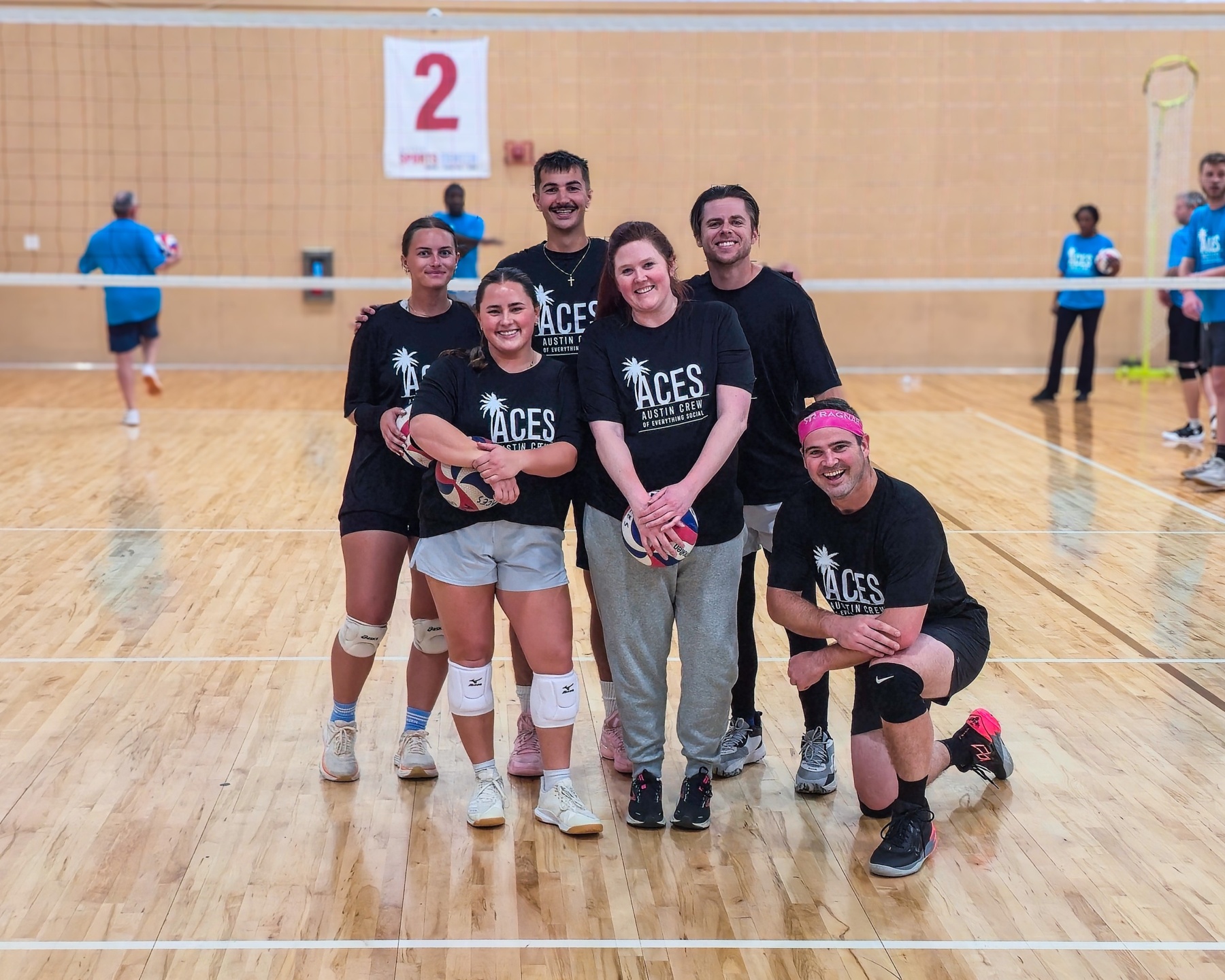 Team-1-s.jpg